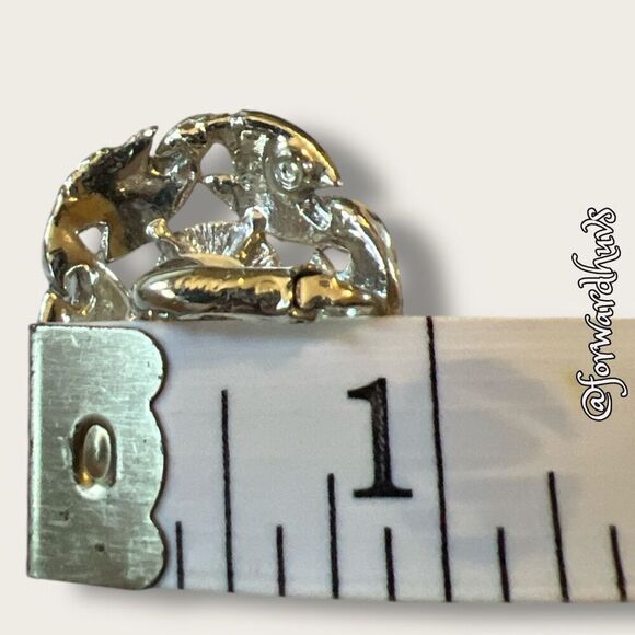 Vintage Coro Clip-On Earrings - Silver Tone Metal - Picture 4 of 7